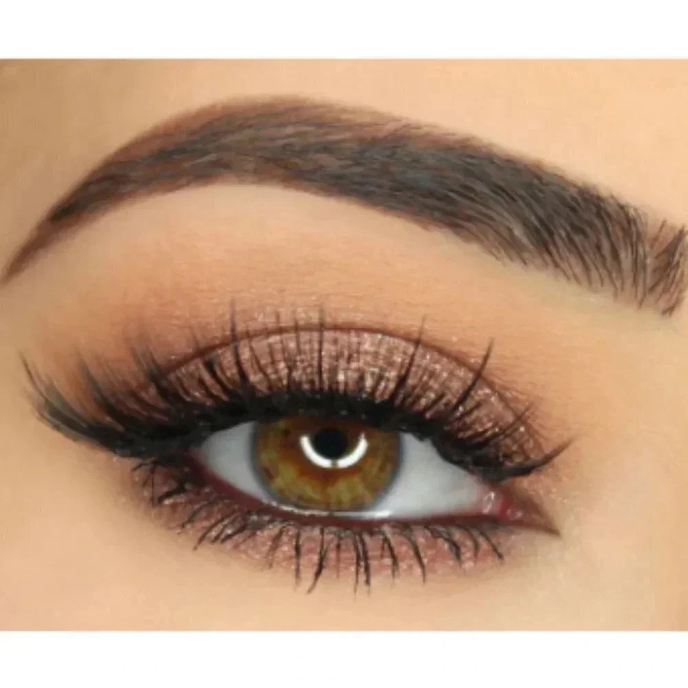 GIRLACTIK Metallic Eye Sparkle Shadow in Glam‎